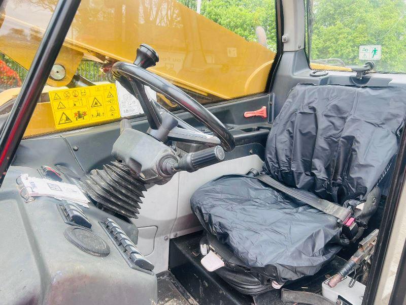 CATERPILLAR TH406AG 4WD TELEHANDLER *AG-SPEC , YEAR 2012* C/W PALLET TINES *VIDEO*
