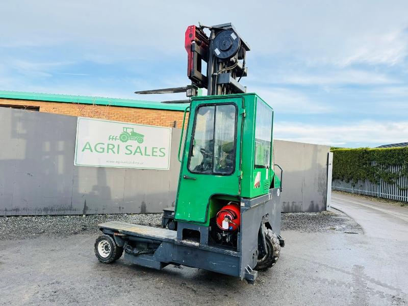COMBILIFT C4000 GAS FORKLIFT*C/W FORK POSITIONER*VIDEO*