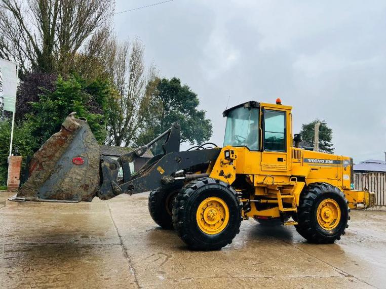  VOLVO L90C 4WD LOADING SHOVEL C/W BUCKET *VIDEO*