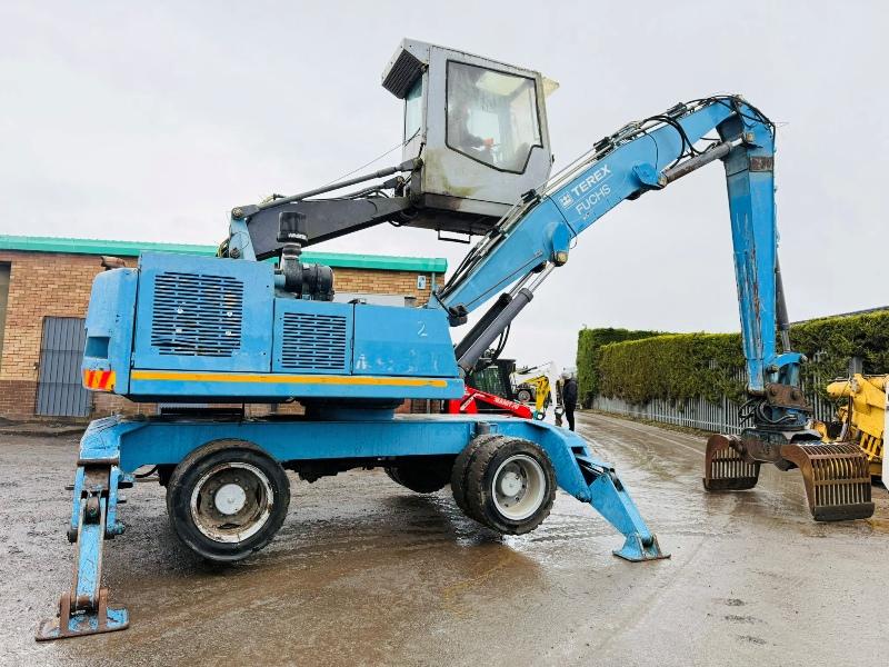 FUCHS MHL 320 HIGH RISE SCRAP HANDLER*C/W ROTATING SCRAP GRAB*VIDEO*