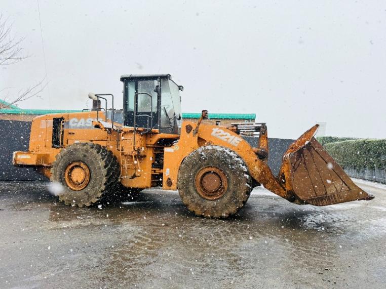 CASE 1221E LOADING SHOVEL*C/W BUCKET*VIDEO*