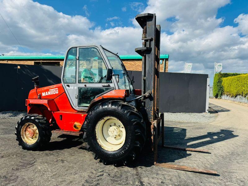 MANITOU M26-4 3 STAGE MASTED FORKLIFT*C/W PALLET TINES*VIDEO*