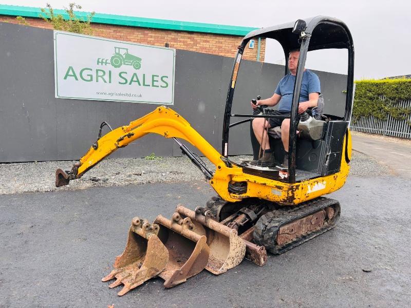 JCB 801.4 MINI EXCAVATOR*C/W LONG BOOM & 4 BUCKETS*READING 1174 HOURS*VIDEO*
