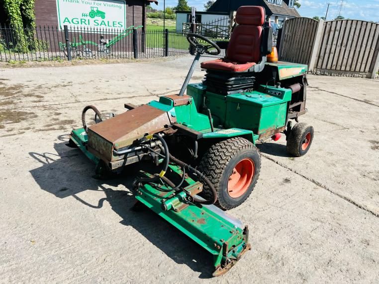 RANDSOME 3 GANG MOWER C/W KUBOTA 3 CYLINDER ENGINE 