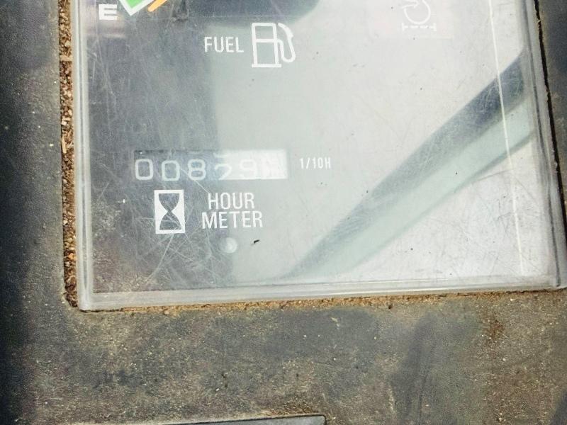 HANIX H22B EXCAVATOR*829 HOURS*C/W 4 EXTRA BUCKETS*VIDEO*