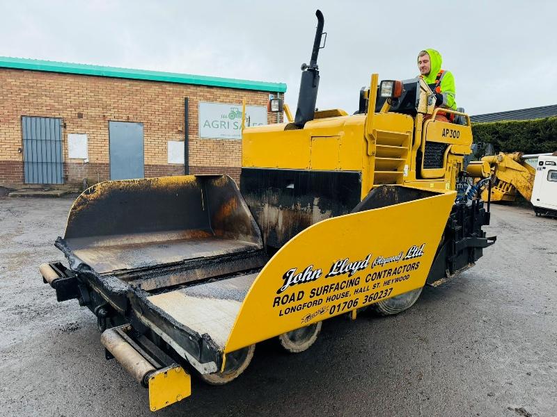 CATERPILLAR AP-300 TARMAC PAVER*VIDEO*