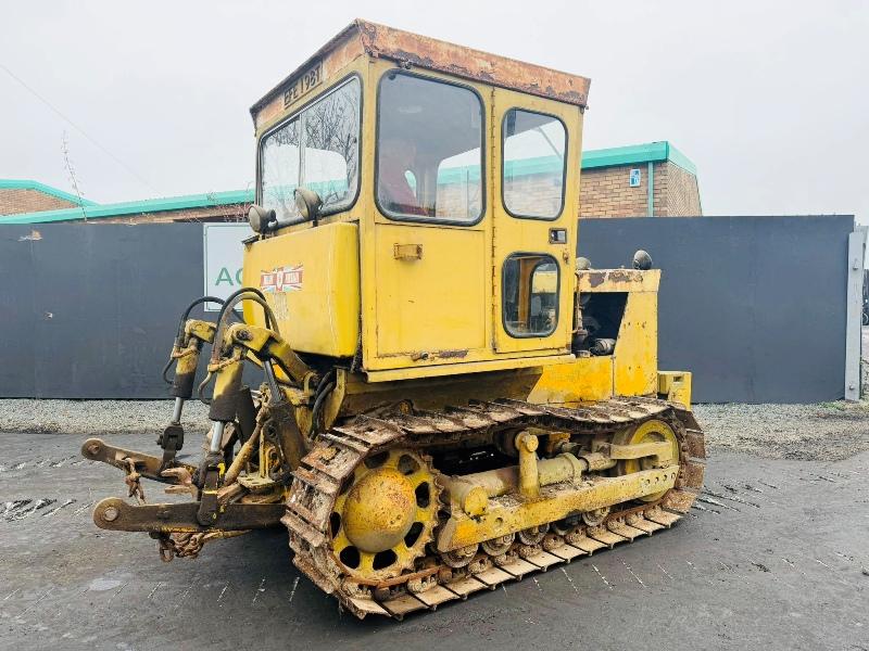AVELING MARSHALL CRAWLER/TRACTOR*C/W REAR LINKAGE*VIDEO*