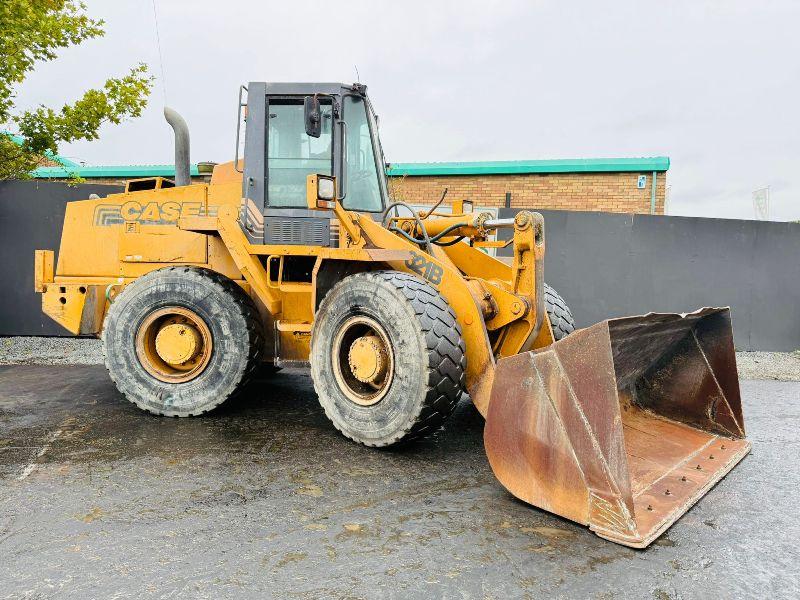 CASE 621B LOADING SHOVEL*4756 HOURS*C/W BUCKET*VIDEO*
