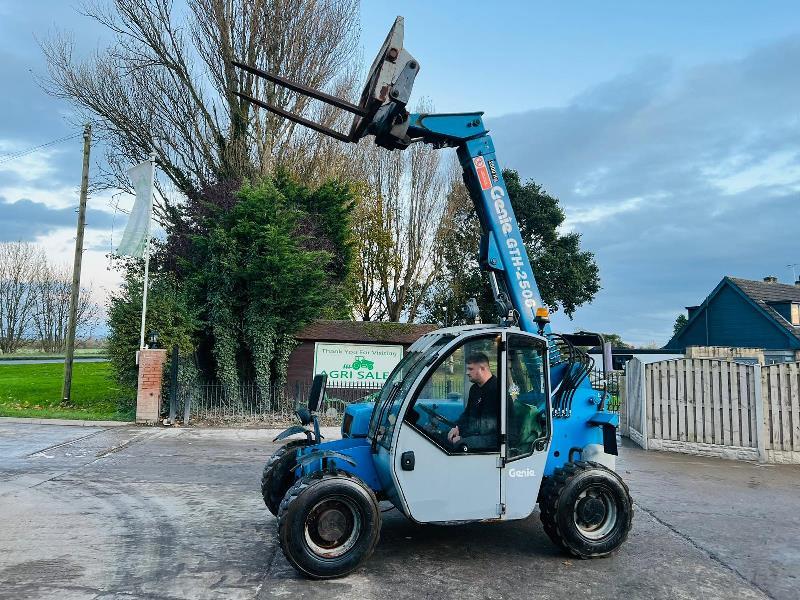 GENIE GTH-2506 4WD TELEHANDLER *ONLY 3169 HOURS* C/W PALLET TINES *VIDEO*