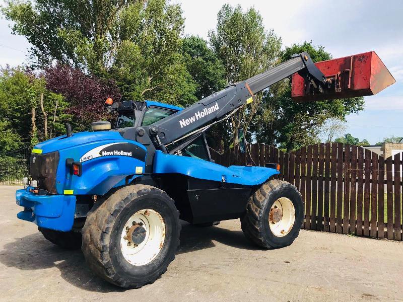 NEW HOLLAND LM415 TELEHANDLER C/W BUCKET AND PALLET TINES