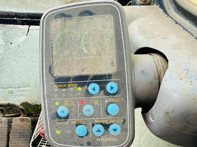 HYUNDAI ROBEX 220LC-3 EXCAVATOR*C/W BUCKET*VIDEO*