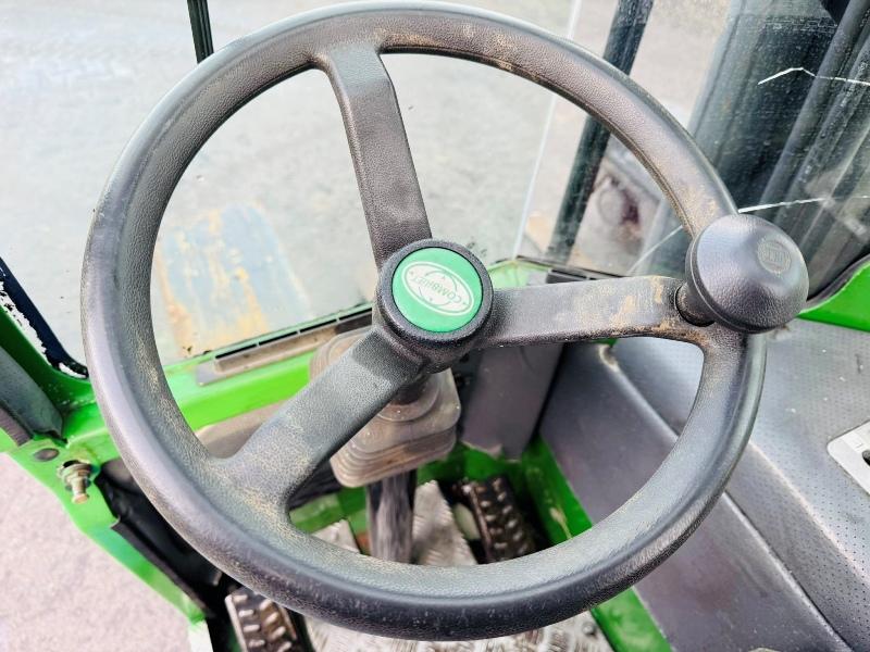 COMBILIFT C4000 GAS FORKLIFT*C/W FORK POSITIONER*VIDEO*