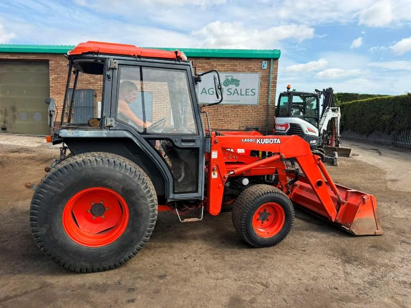 KUBOTA L3600 4WD TRACTOR*C/W POWER LOADER*VIDEO*