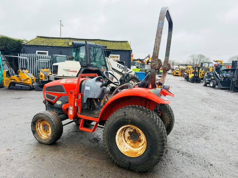 KIOTI CK27 4WD TRACTOR*C/W TURF TYRES*SPARES AND REPAIRS*VIDEO*