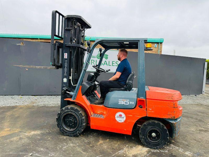 TOYOTA 30 DIESEL FORKLIFT*C/W SIDESHIFT*YEAR 2013*VIDEO*