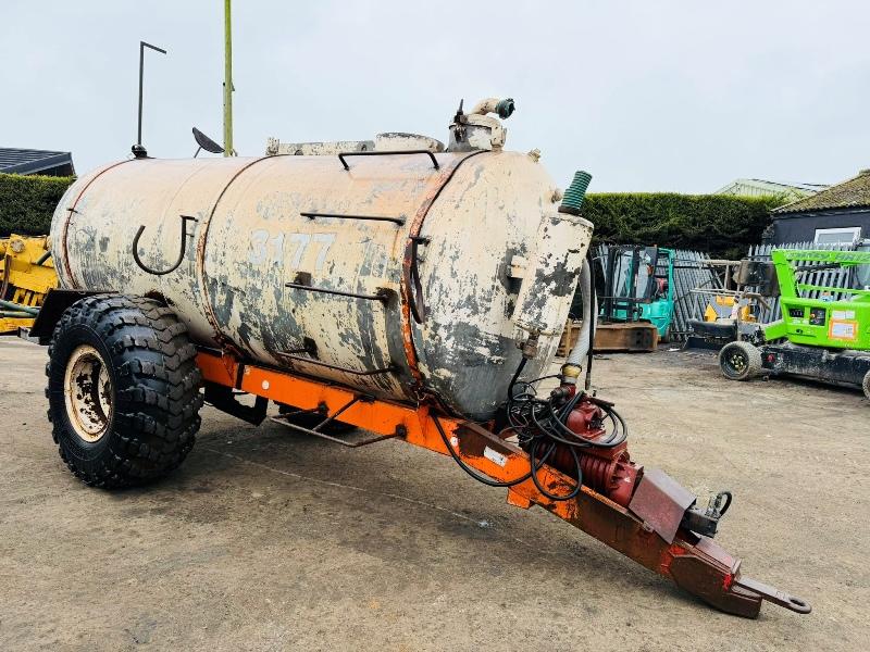 SLURRY TANKER HAS BEEN USED FOR DUST SUPRESSION*VIDEO*