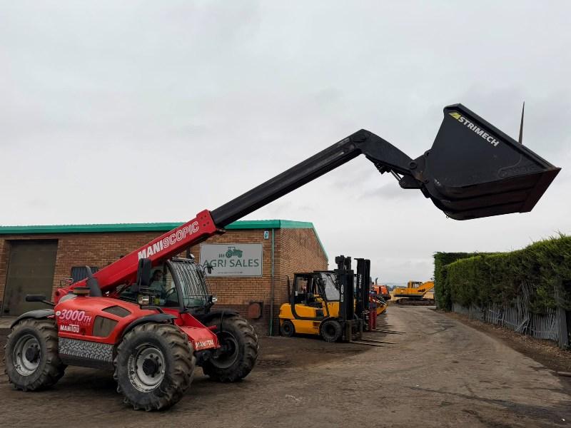 MANITOU MT732 TELEHANDLER*C/W BUCKET AND TINES*VIDEO*
