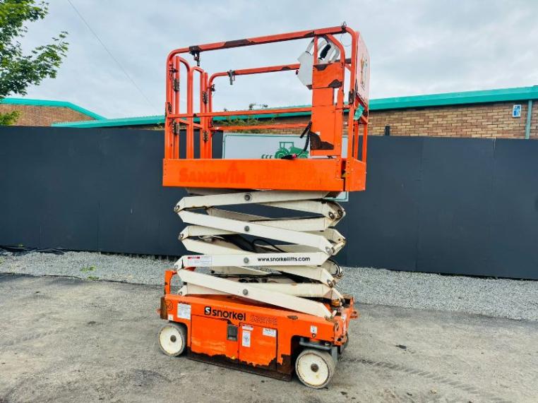 SNORKEL S3219E SCISSOR LIFT*YEAR 2017*READING 70 HOURS*VIDEO*