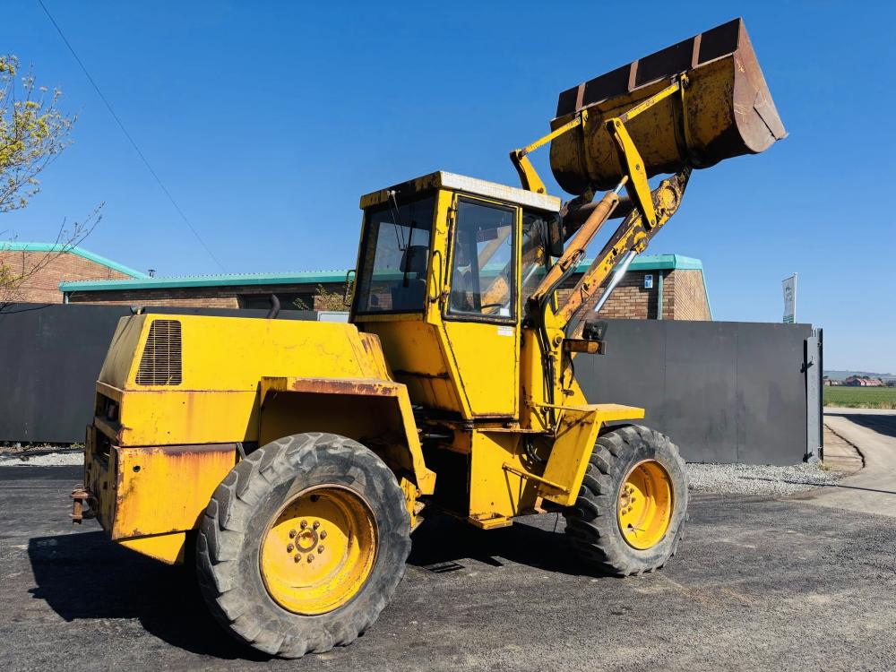 JCB 415 LOADING SHOVEL *C/W BUCKET*VIDEO*