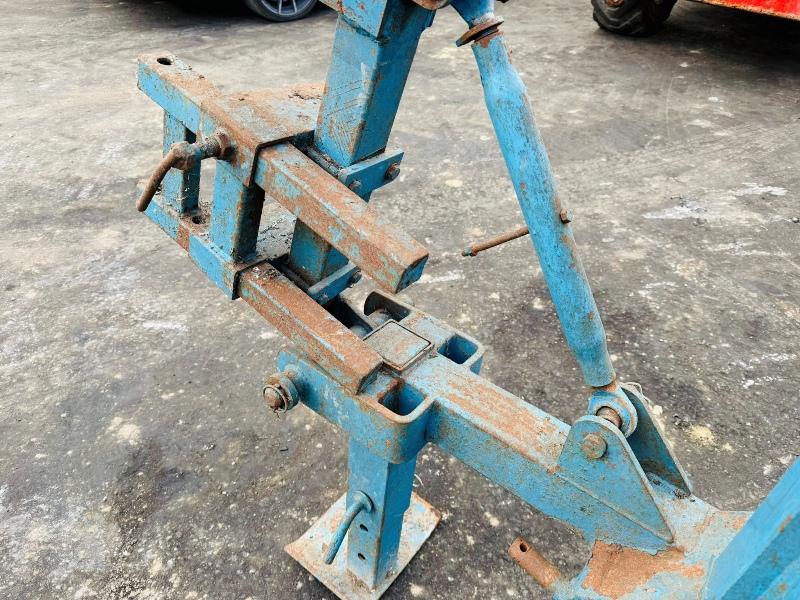POST KNOCKER ON A JCB Q FIT HEADSTOCK*VIDEO*