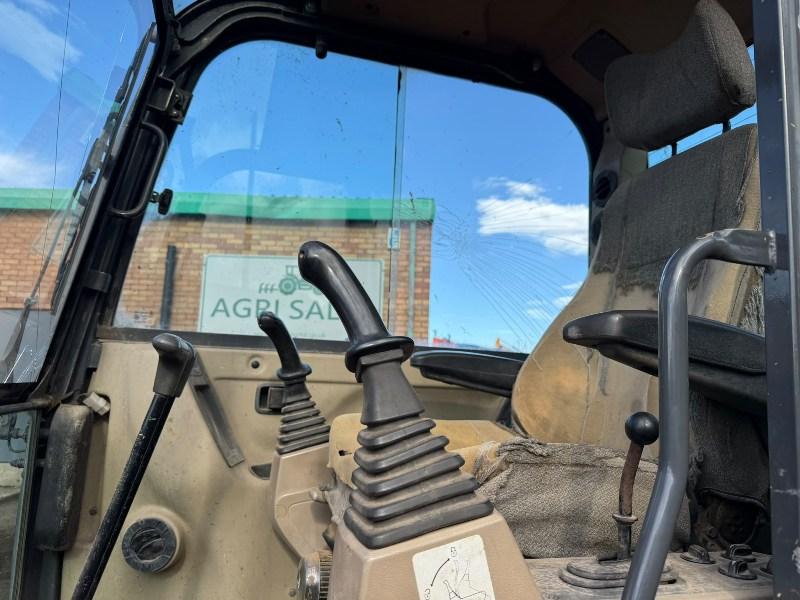 DOOSAN SOLAR 55-VPLUS EXCAVATOR*C/W BUCKET*VIDEO*