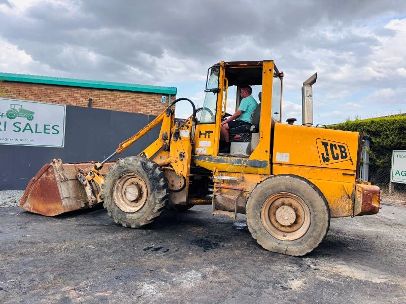 JCB 411 B LOADING SHOVEL*C/W BUCKET*VIDEO*