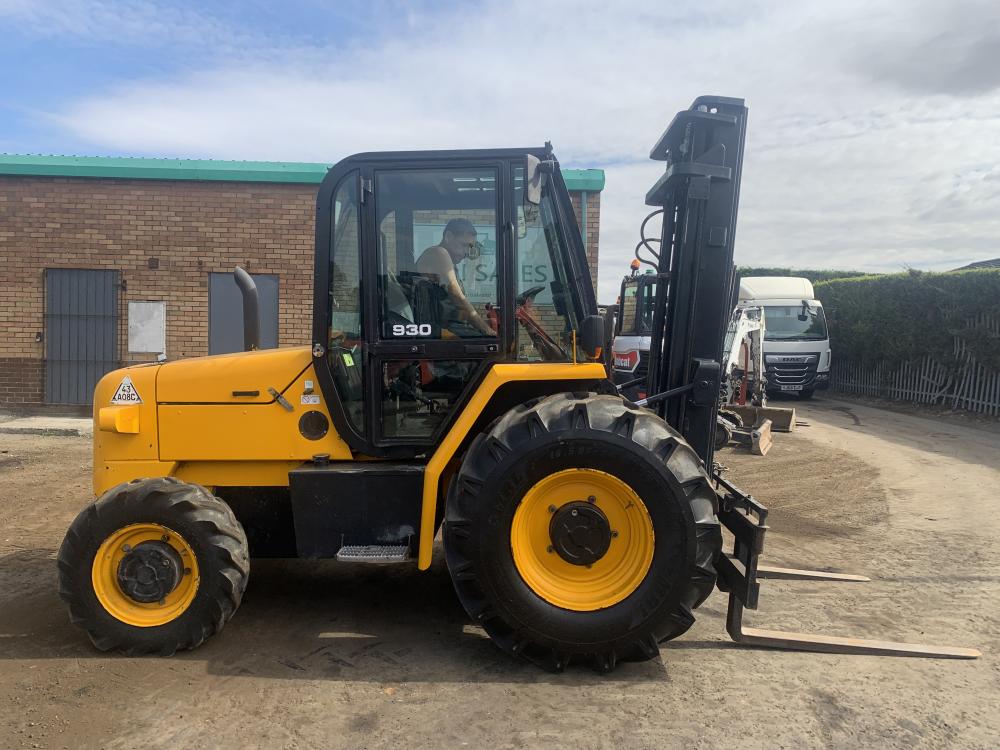 JCB 930 ROUGH TERRAIN FORKLIFT*C.W PALLET TINES*YEAR 2016*VIDEO*