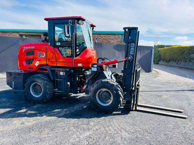 MAMMOTH RF40 SP WHEEL LOADER*C/W 2 STAGE MAST AND TINES*YEAR 2023*VIDEO*