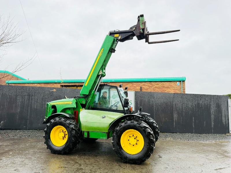 JOHN DEERE 3215 TURBO TELEHANDLER*AG SPEC*C/W PALLET TINES*VIDEO*