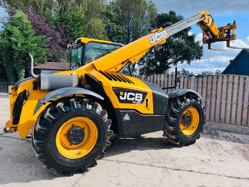 JCB 526-56 4WD TELEHANDLER *AG-SPEC, YEAR 2013* C/W PICK UP HITCH *VIDEO*