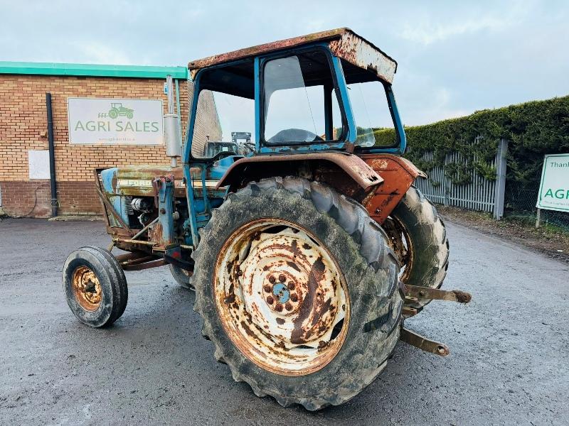 FORD 5000 TRACTOR*C/W NEW ROOF,MUDGUARDS AND ALTERNATOR*VIDEO*