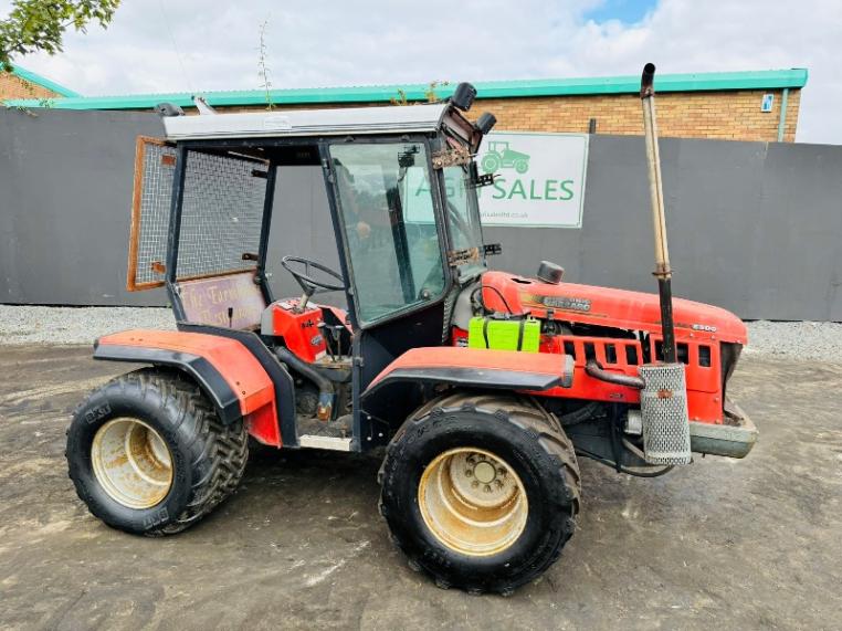 ANTONIO CARRARO 5500 REVERSE DRIVE TRACTOR*C/W REAR LINKAGE*VIDEO*