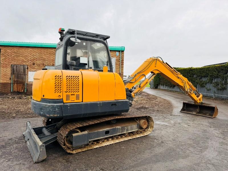 LIUGONG CLG906D EXCAVATOR*C/W BUCKET*3168 HOURS*YEAR 2017*VIDEO*