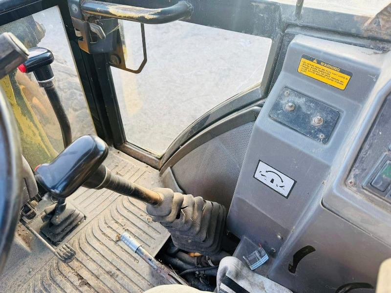 FORD 675D TURBO BACKHOE LOADER*C/W BUCKET AND BAIL SPIKE*VIDEO*