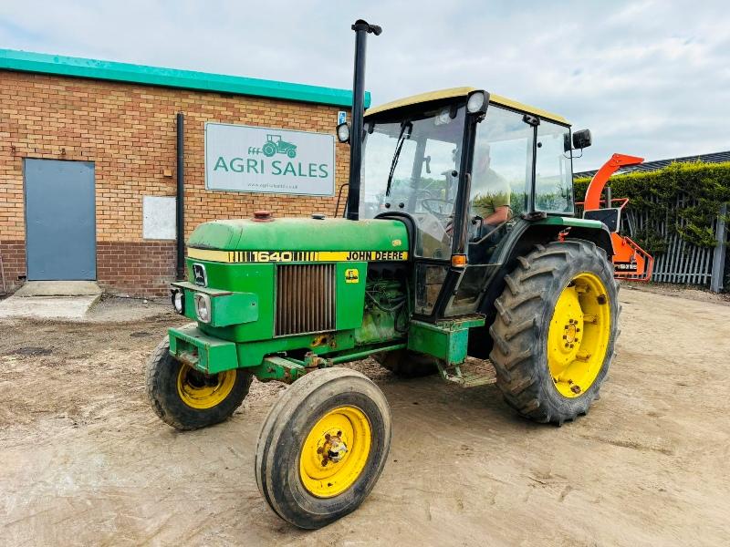 JOHN DEERE 1640 2WD TRACTOR*C/W REAR LINKAGE*VIDEO*
