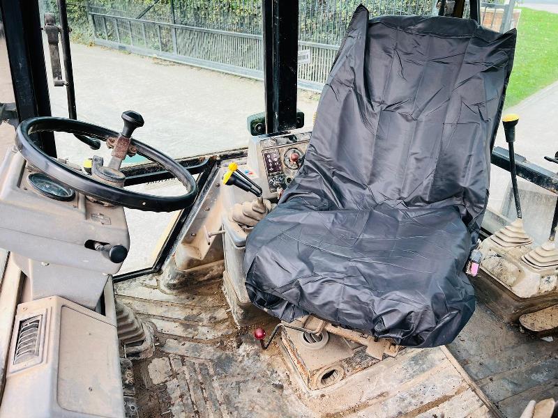 FERMEC 750 4WD BACKHOE DIGGER C/W EXTENDING DIG *VIDEO*