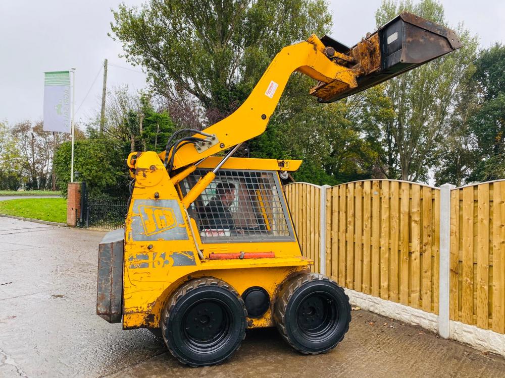 JCB ROBOT 165 SKIDSTEER C/W FULLY GLAZED CABIN * SEE VIDEO