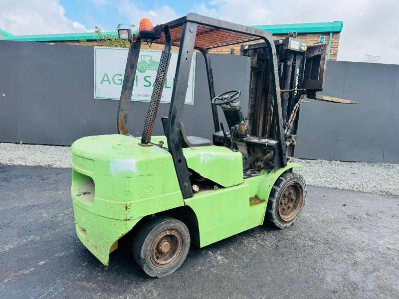 DAEWOO D30S-3 CONTAINER SPEC FORKLIFT*SMOKEY ENGINE*VIDEO*