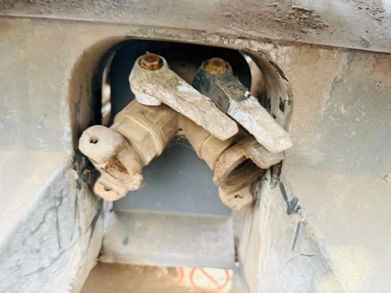 COMPRESSOR*SPARES AND REPAIRS*C/W DEUTZ ENGINE*VIDEO*