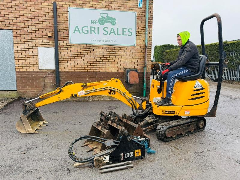 JCB MICRO TRACKED EXCAVATOR *1664 HOURS* C/W 5 BUCKETS*VIDEO*