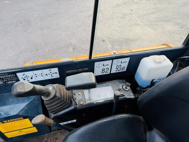 HANIX H22B EXCAVATOR*829 HOURS*C/W 4 EXTRA BUCKETS*VIDEO*