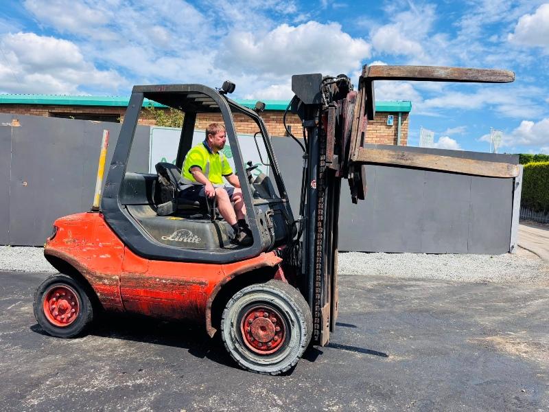 LINDE H45D 3 STAGE MAST FORKLIFT*C/W ROTATING PALLET TINES*VIDEO*