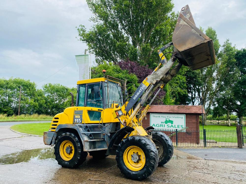 KOMATSU WA1153 4WD LOADING SHOVEL C/W QUICK HITCH