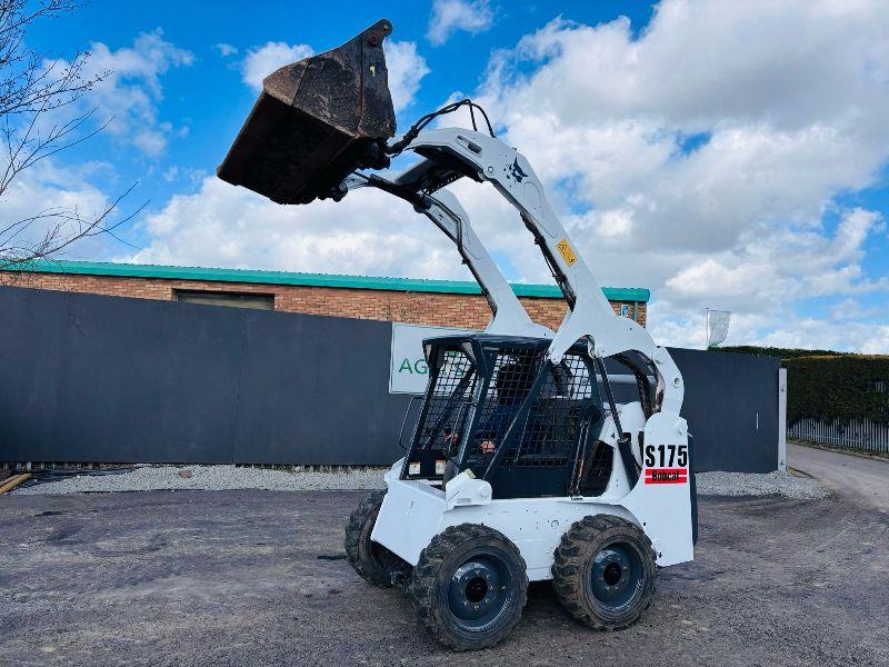 BOBCAT S175 HIGHLIFT SKIDSTEER *C/W 3 IN 1 BUCKET*READING 2621 HOURS*VIDEO*