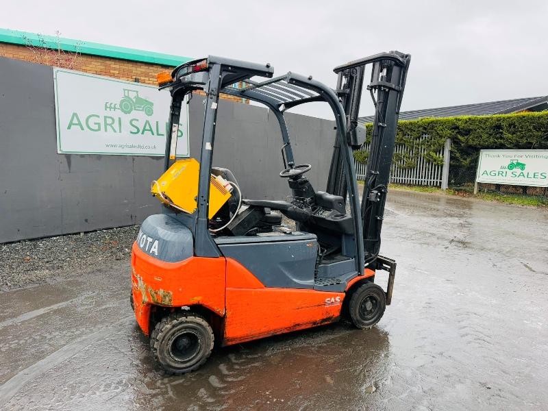 TOYOTA TRAIGO 48 18 ELECTRIC FORKLIFT*WONT CHARGE*VIDEO*