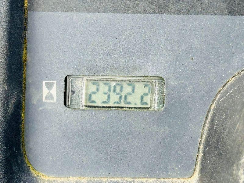 JOHN DEERE TX 4X2 GATOR*YEAR 2017*C/W ELECTRIC TIP*VIDEO*