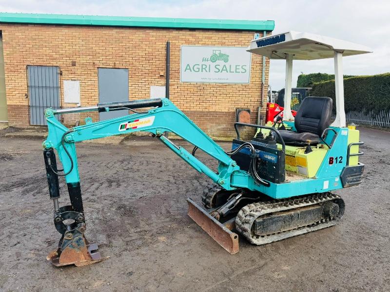 YANMAR B12 RUBBER TRACKED MINI EXCAVATOR*C/W BUCKET*VIDEO*