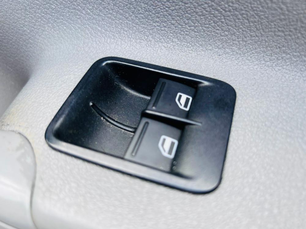 VOLKSWAGON CADDY C2.0TDI VAN * MOT'D TILL SEPTEMBER 2024 *
