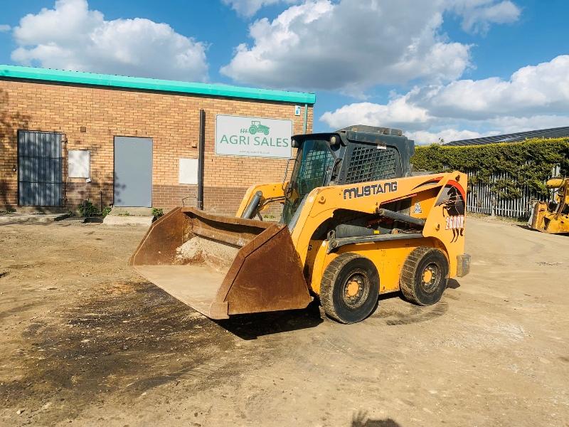 MUSTANG 2600R SKIDSTEER*C/W BUCKET*YEAR 2014*VIDEO*