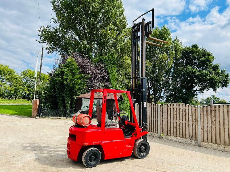 NISSAN FORKLIFT C/W SIDE SHIFT & 2 STAGE MAST *VIDEO*